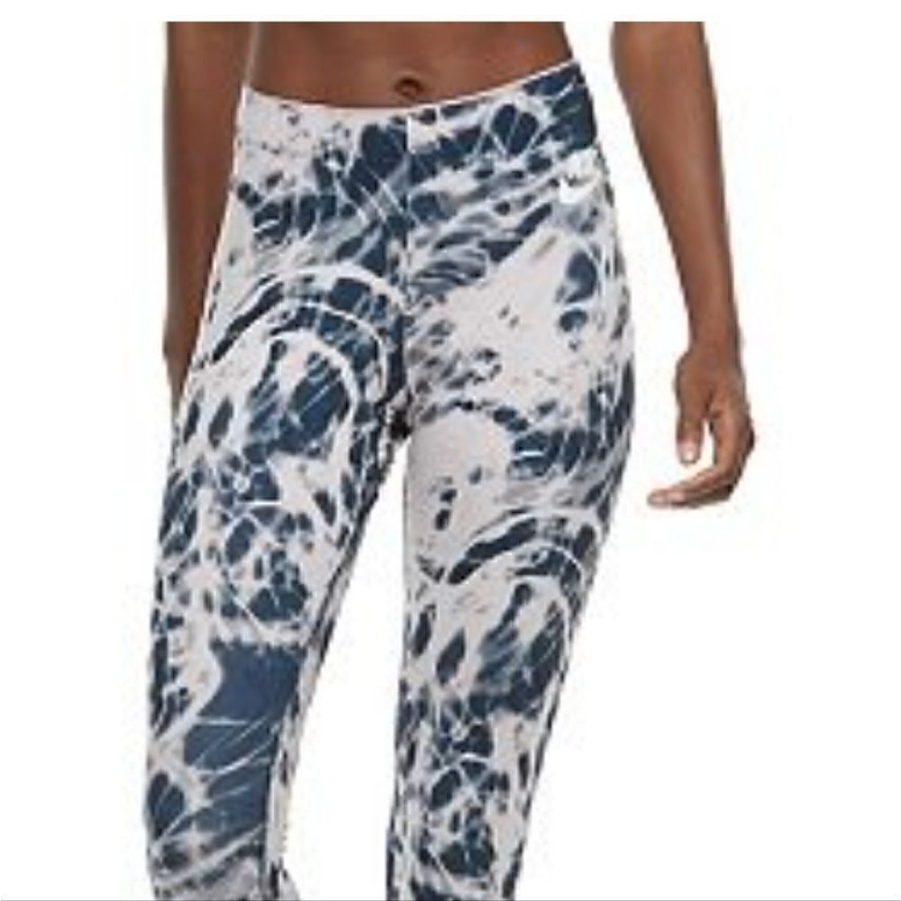 Nike Women's Tie Dye Cropped Casual Leggings Nike M